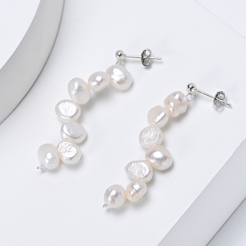 Freshwater Line - HENGSHENG 5–6 mm weiße Süßwasserperle, barocke